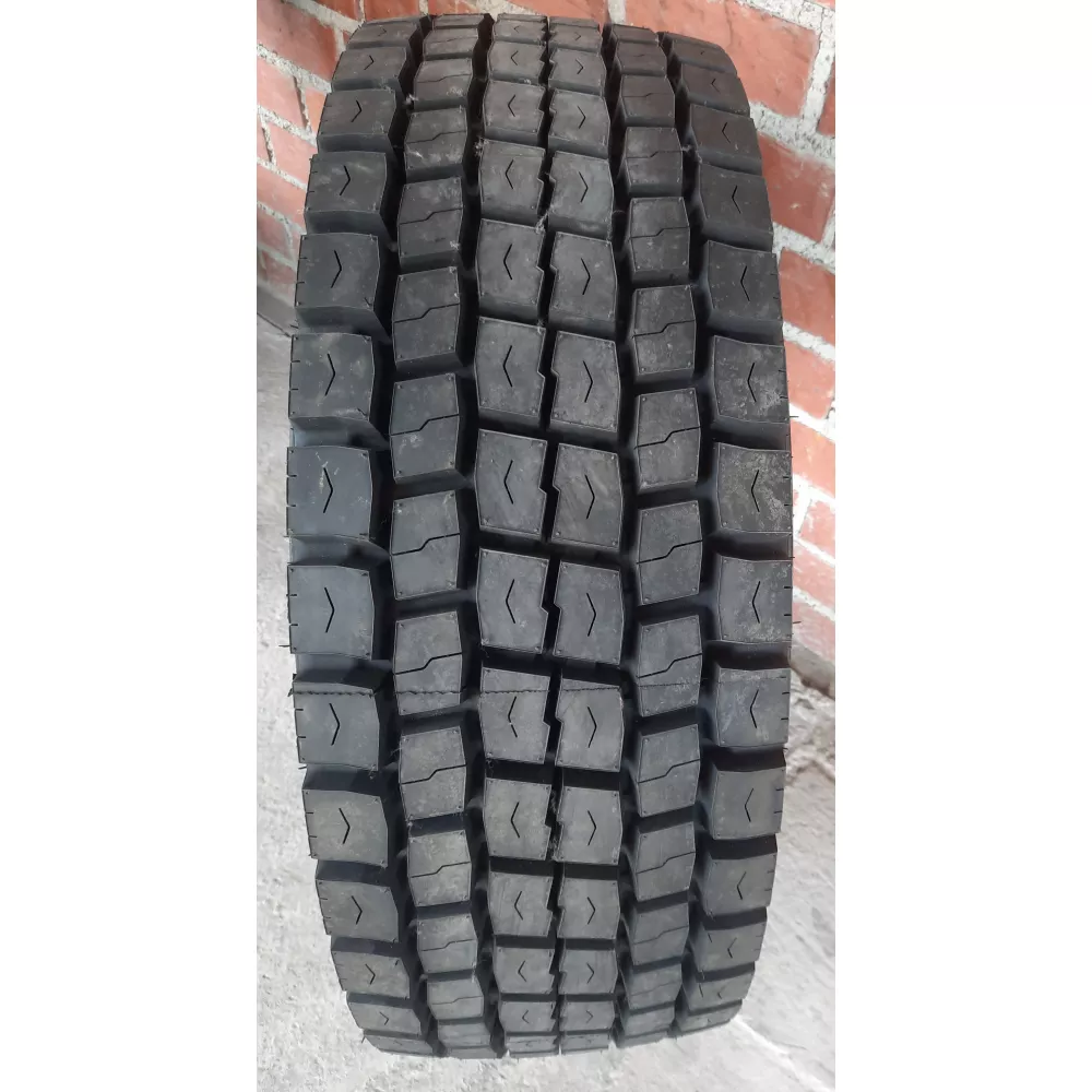 Грузовая шина 305/70 R19,5 Long March LM-329 18PR в Куса